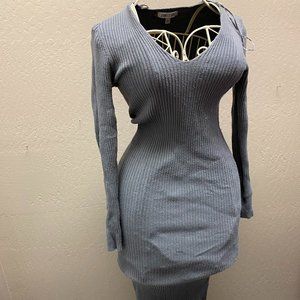 Grey v- neck long sleeve sweater dress